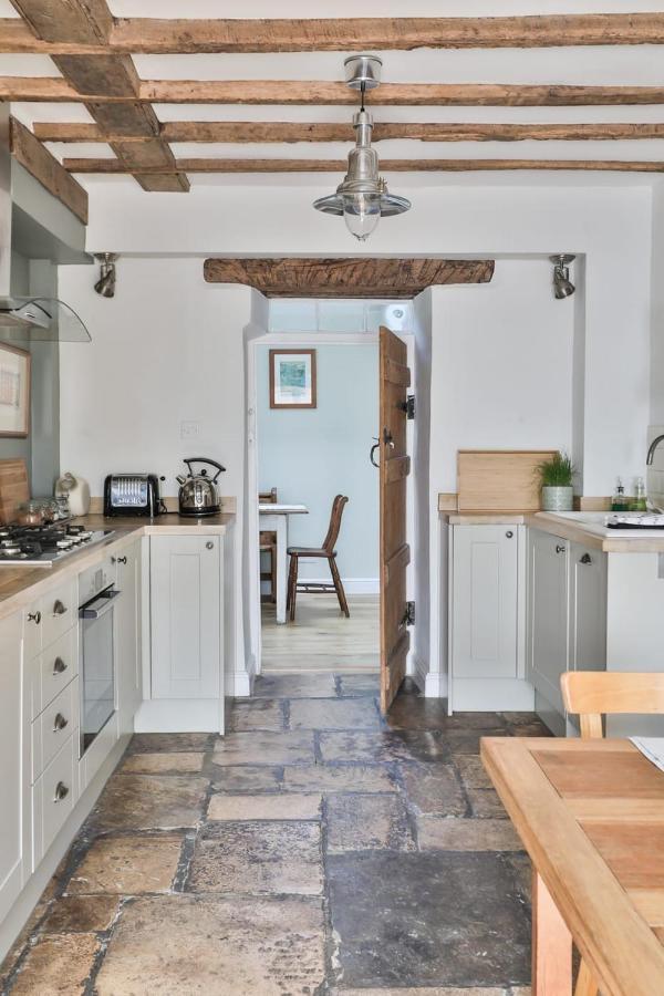 Coombers Mead Cottage 테트버리 외부 사진
